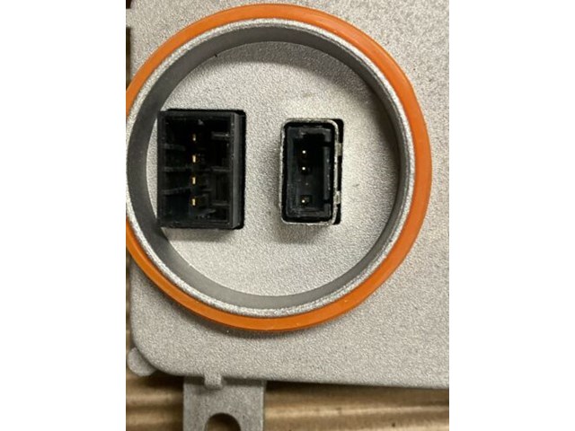 2013/2016 Audi A4 Head Light Lamp Ballast Only 8K0941597B OEM