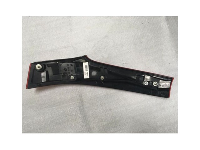 2015 16 17 Honda Fit RIGHT PASSENGER TAIL LAMP LIGHT ON TRUNK LID