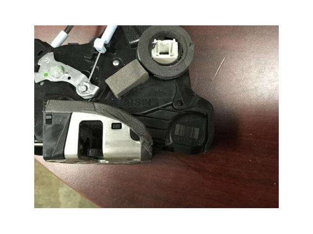 12-2015 Honda civic sedan right passenger rear door latch handle lock