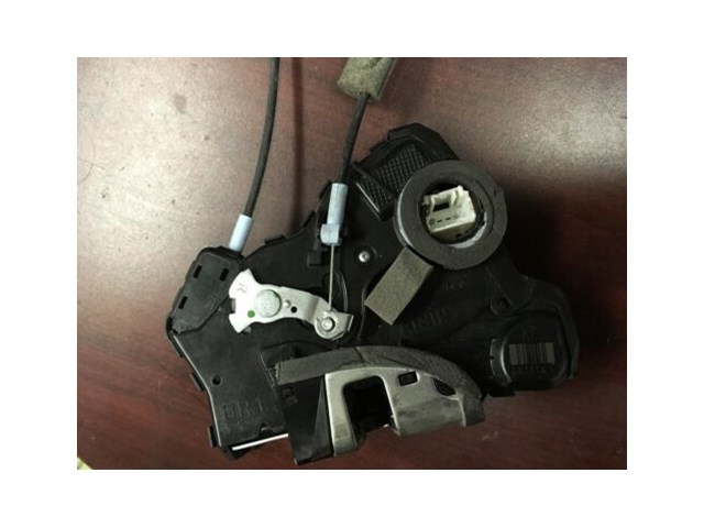 12-2015 Honda civic sedan right passenger rear door latch handle lock