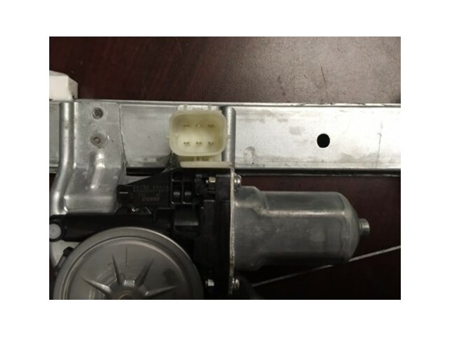 2015 2016 Nissan Murano FRONT DRIVER Side Window Regulator W/ Motor