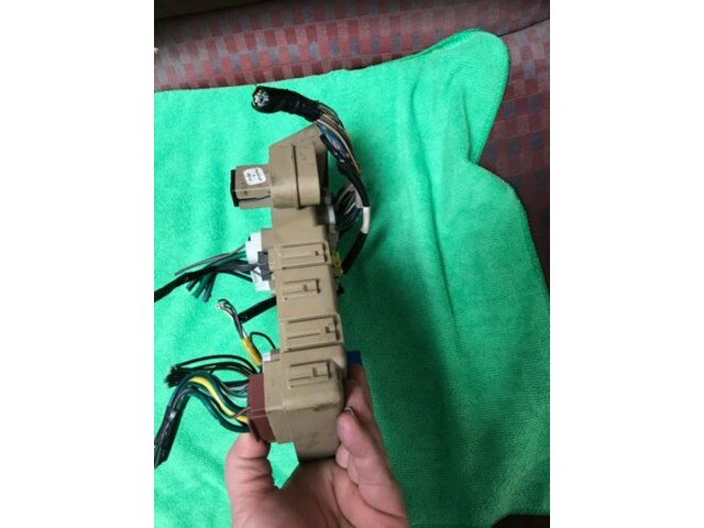 13 14 SUBARU OUTBACK LEGACY Under Dash Panel FUSE BOX OEM 82201AJ01A