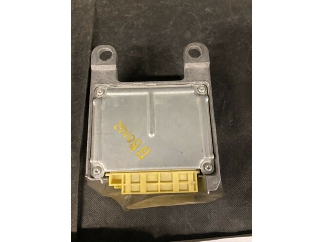 Chassis ECM Air Bag Module Center Console Fits 05-08 TACOMA 216840 89170-04090