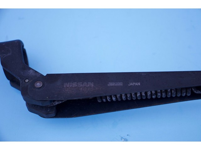 1998  Infiniti QX4 OEM Rear Wiper Arm Tailgate gate lift window single 