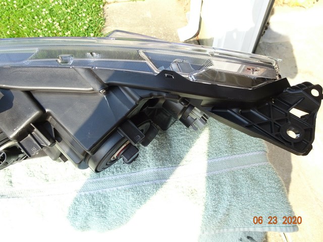 CIVIC SEDAN/COUPE/5DOOR 2016-2019 HEADLIGHT PASSENGER SIDE OEM USED#33100TBAA01 