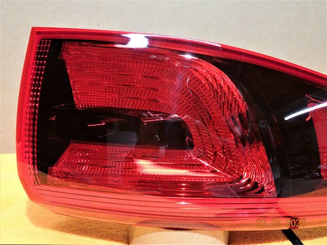  SPORTAGE TAILLIGHT 2017-2018-2019  DRIVERS SIDE  OEM NEW  PART# 92401-D9020