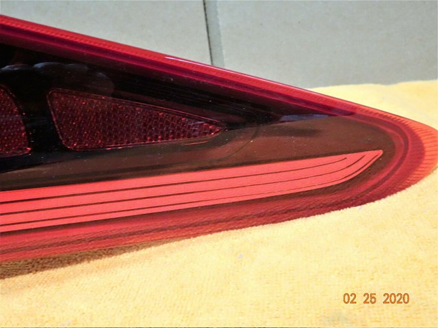  SPORTAGE TAILLIGHT 2017-2018-2019  DRIVERS SIDE  OEM NEW  PART# 92401-D9020