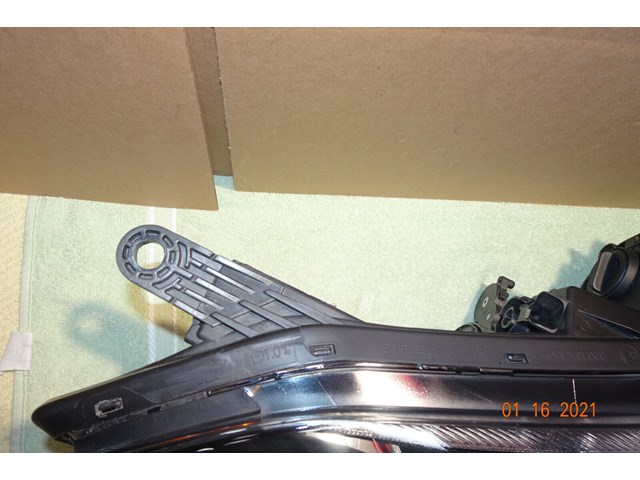 FORTE/FORTE-5/FORTE COUPE HEADLIGHT 2014-2015-2016 PASS SIDE OEM USED 92102A7210