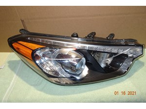 FORTE/FORTE-5/FORTE COUPE HEADLIGHT 2014-2015-2016 PASS SIDE OEM USED 92102A7210