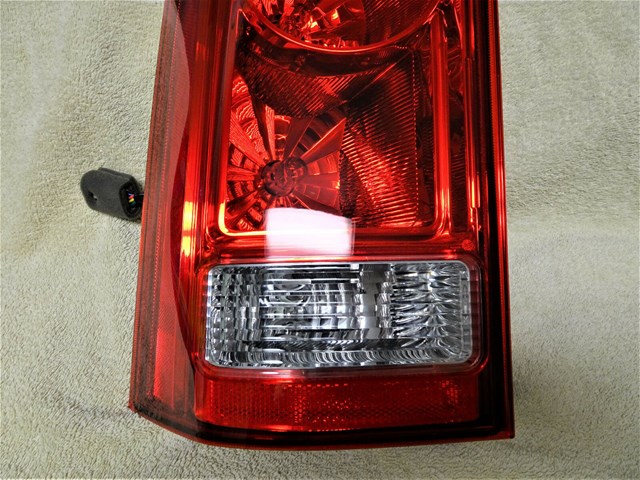 PILOT  2012-2013-2014-2015  TAILLIGHT DRIVERS SIDE  OEM  USED 33550SZAA02