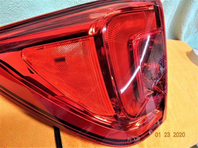 Honda PILOT 2016-2018 TAILLIGHT DRIVERS SIDE WITH BULBS TYC NEW