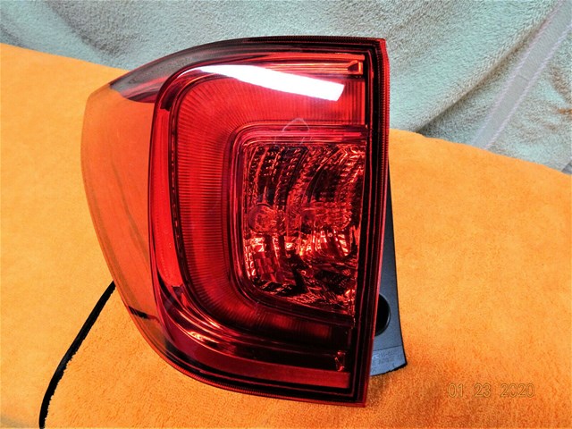 Honda PILOT 2016-2018 TAILLIGHT DRIVERS SIDE WITH BULBS TYC NEW