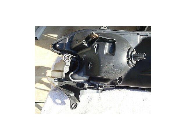 CRV  2012 - 2013 - 2014 HEADLIGHT PASS SIDE W/BULBS OEM USED 331-00T-OAA-01