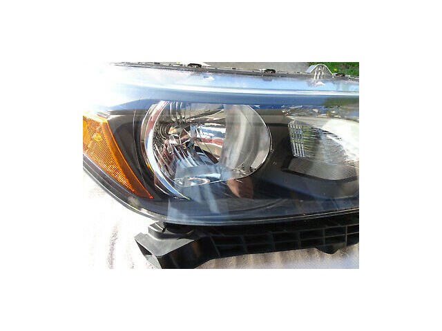 CRV  2012 - 2013 - 2014 HEADLIGHT PASS SIDE W/BULBS OEM USED 331-00T-OAA-01