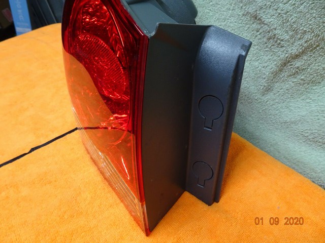 CRUZE  2011-2015 TAILLIGHT DRIVERS SIDE W/BULBS OEM  USED PART# 9454O776