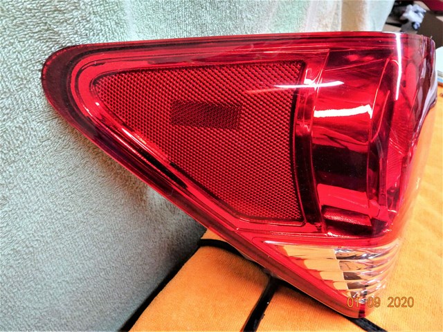 CRUZE  2011-2015 TAILLIGHT DRIVERS SIDE W/BULBS OEM  USED PART# 9454O776