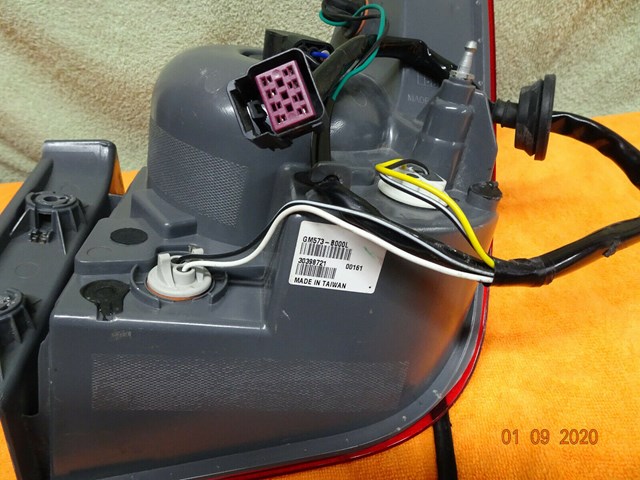 CRUZE  2011-2015 TAILLIGHT DRIVERS SIDE W/BULBS OEM  USED PART# 9454O776