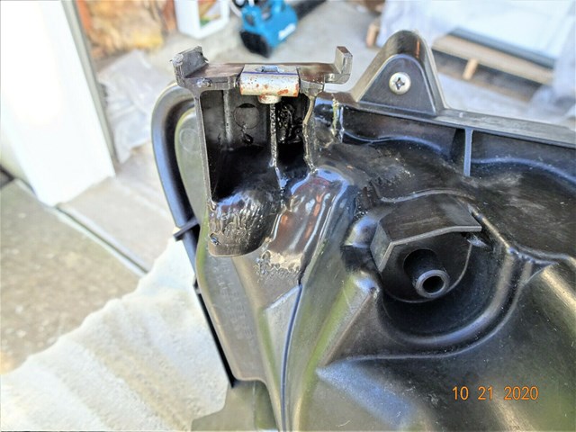 ODYSSEY HEADLIGHT 2014-2017 DRIVERS SIDE OEM USED PART# 33150-TK8-A02