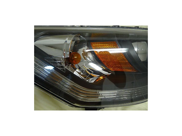 ACCORD  SEDAN HEADLIGHT 2013-2014-2015 PASSENGER SIDE WITH BULBS OEM  USED