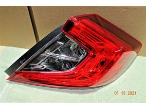 ACCORD SEDAN TAILLIGHT 2018-2019-2020 PASSENGER SIDE NONLED OEM USED 33500TVAA01