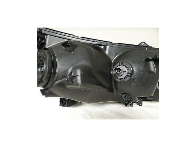 CR-V 2012 - 2013 - 2014 HEADLIGHT DRIVERS SIDE W/BULBS OEM  USED