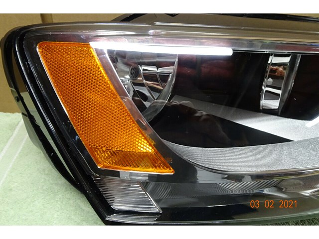 JETTA HEADLIGHT 2011- 2014 PASSENGER SIDE DEPO NEW WITH BULBS