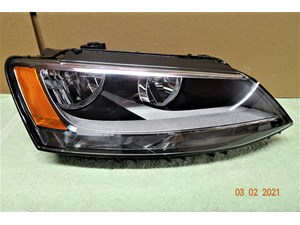 JETTA HEADLIGHT 2011- 2014 PASSENGER SIDE DEPO NEW WITH BULBS