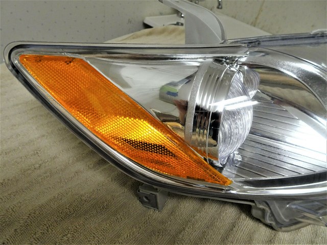 CAMRY HEADLIGHT PASSENGER SIDE 2007-2009 DEPO BRAND USED