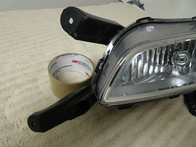 FOG LAMP OPTIMA DRIVERS SIDE 2014-2015 DRIVERS SIDE OEM USED PART# 922012T550