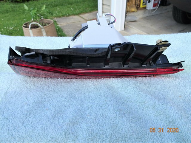 ACURA ILX ACR DECK LID  BACK UP  LIGHT ASSY. PASS. SIDE OEM USED # 34150-TX6-A11