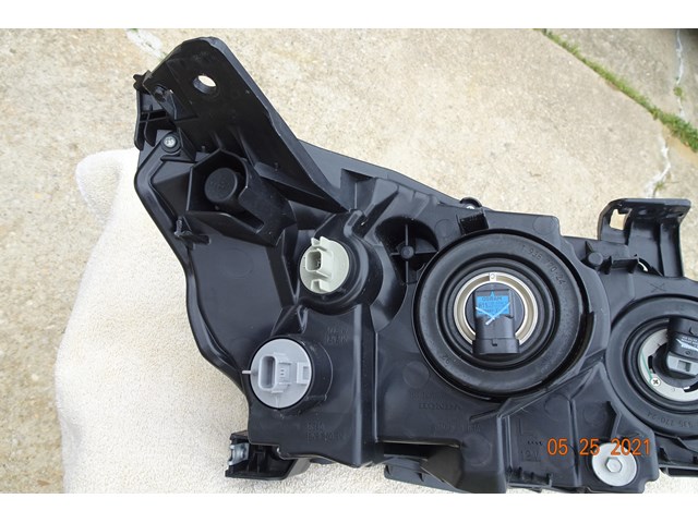 2016  - 2017 - 2018 - 2019 Honda Civic Headlight