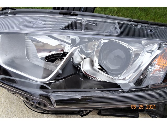 2016  - 2017 - 2018 - 2019 Honda Civic Headlight