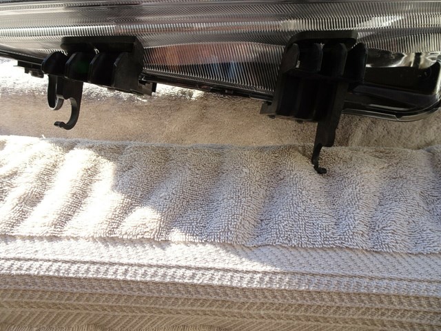 MURANO  2009-2014 S, SV, LE, SL HEADLIGHT DRIVERS SIDE OEM USED 