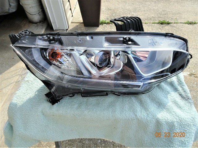 CIVIC SEDAN/COUPE/5DOOR 2016-2019 HEADLIGHT PASSENGER SIDE OEM USED#33100TBAA01 