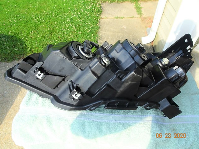 CIVIC SEDAN/COUPE/5DOOR 2016-2019 HEADLIGHT PASSENGER SIDE OEM USED#33100TBAA01 