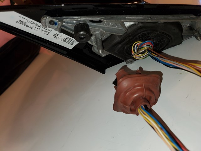 11-17 Audi D4 A8 A8L Driver Left Side Rear View Door Mirror w/ Camera, lane chan