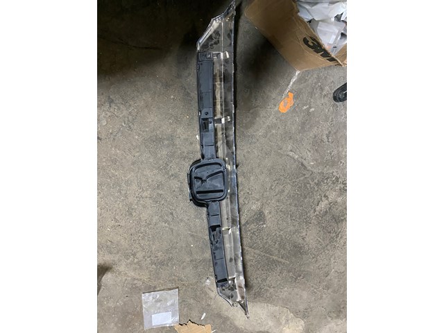 2018 - 2020 Honda Accord Base, Front Grille Center and Molding Front Grille