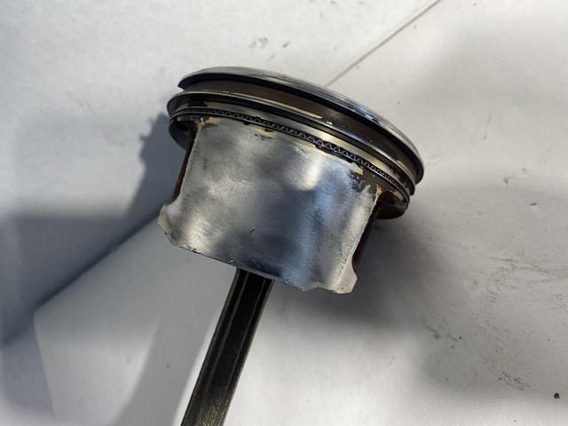 Nissan Altima Piston W/ Pin and Connecting Rod Part # 12010-JA02C