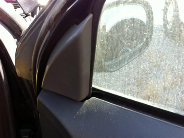 2001 Volvo S80 Center Console