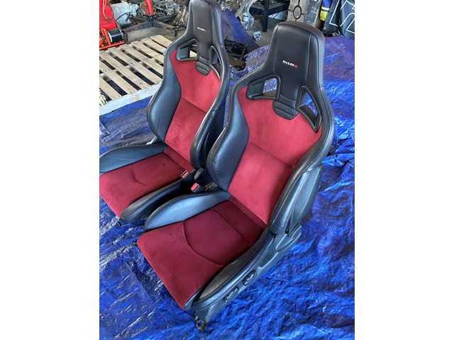 2015 Nissan 370z recaro nismo seats 