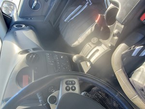 Image of 2004 Pontiac Grand Prix car