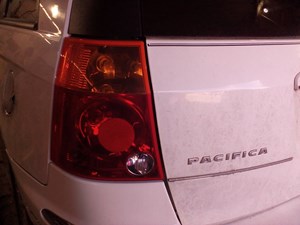 2004-2008 Chrysler Pacifica Tail Light Drivers Side