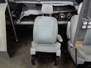 2010 Dodge Grand Caravan Front Seat