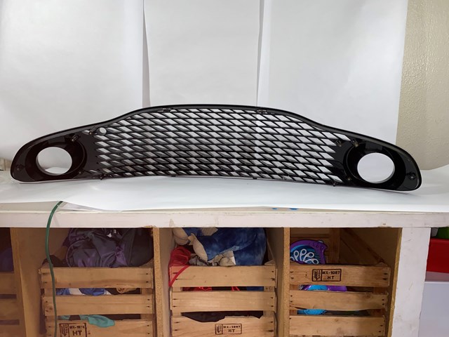 2018 Aston Martin Vanquish Grille