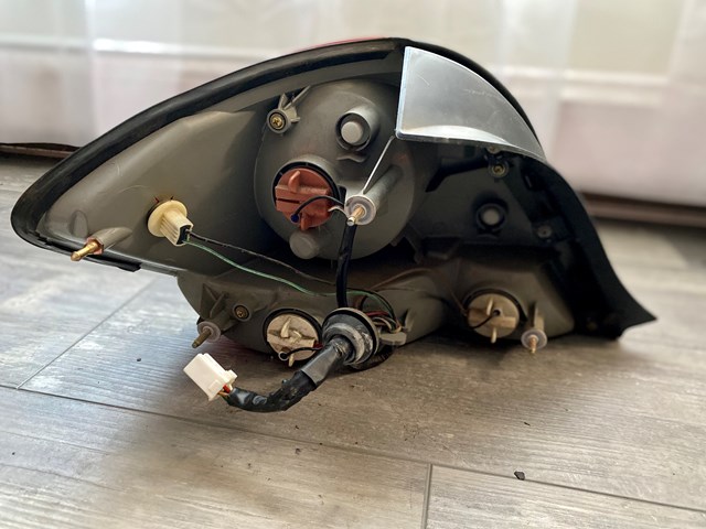 2005 2006 OEM Hyundai Tiburon Passenger Tail Light