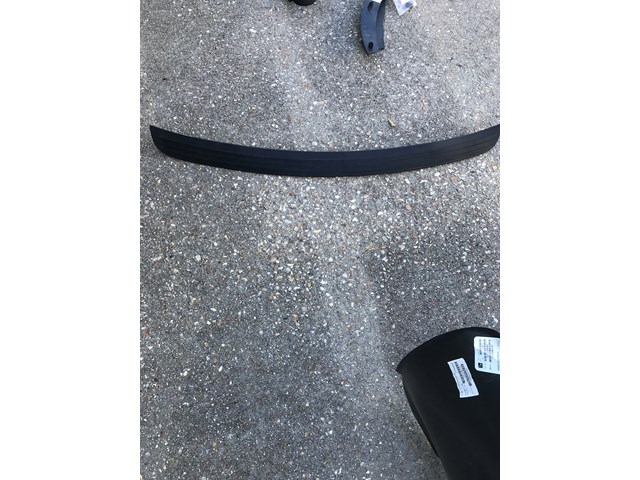 2003 Dodge Ram 1500 Bumper Filler Panel