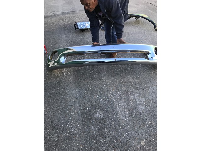 2003 Dodge Ram 1500 Front Bumper