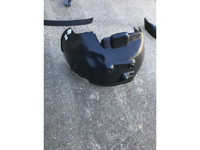 2003 Dodge Ram 1500 Fender Liner