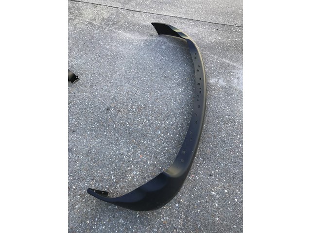 2003 Dodge Ram 1500 Bumper Filler Panel
