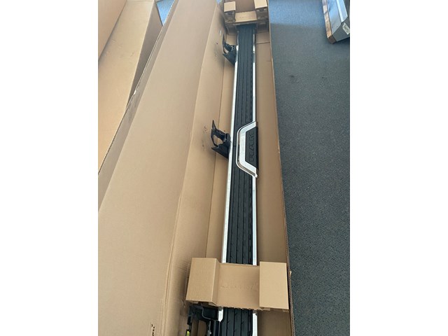 2019 Dodge Ram 2500 Running Boards both sides 